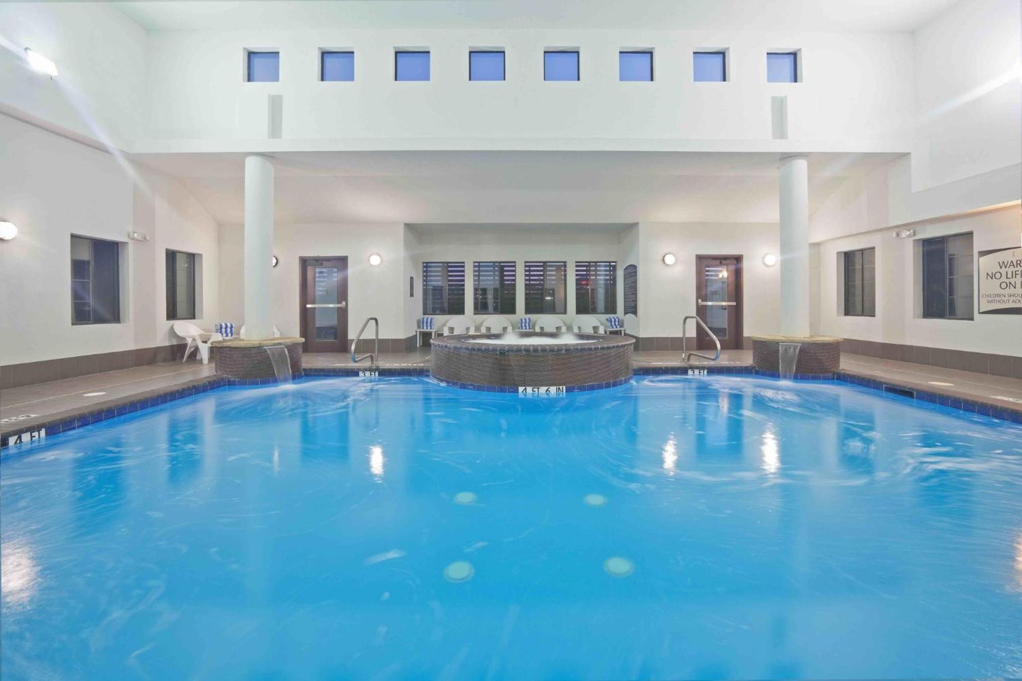 Staybridge Suites Plano - Richardson Area By Ihg Esterno foto